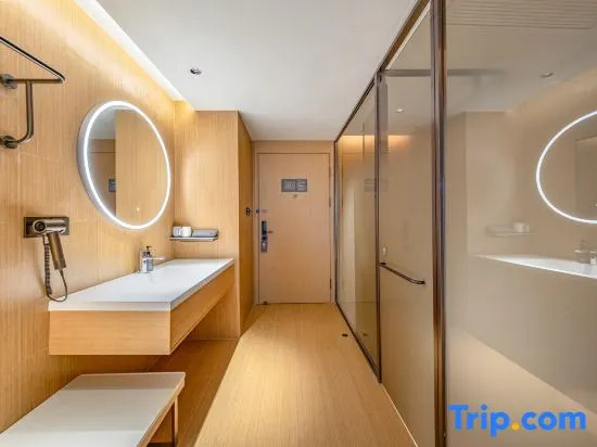 Atour Hotel Kunming Guandu Longhu Times Financial Center