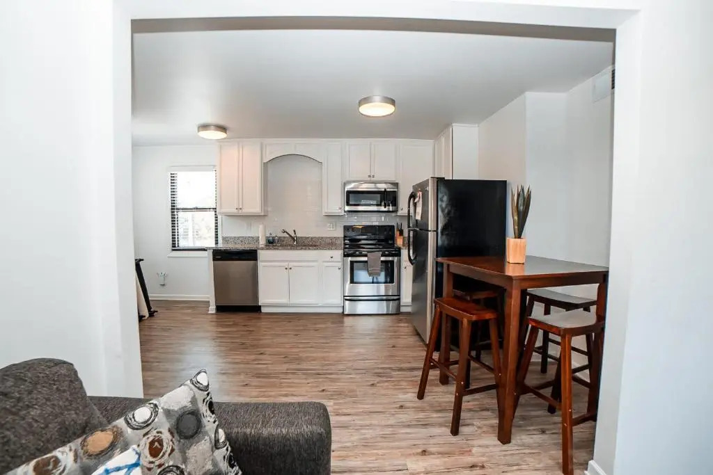 2BR 1BA Condo in North Gulch!