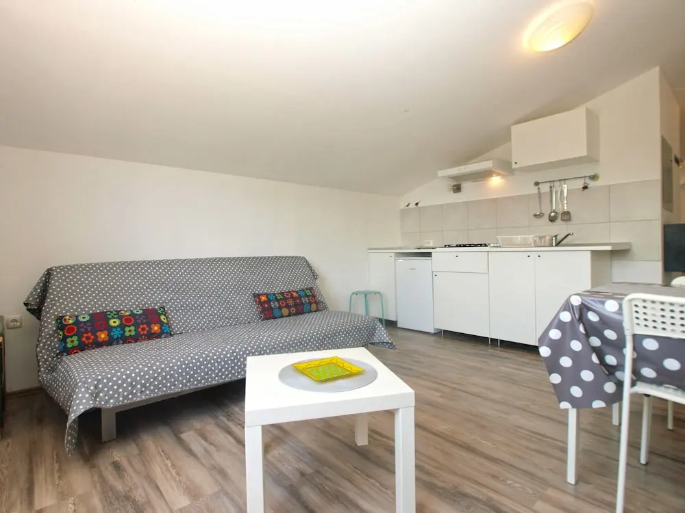 Apartment 1429