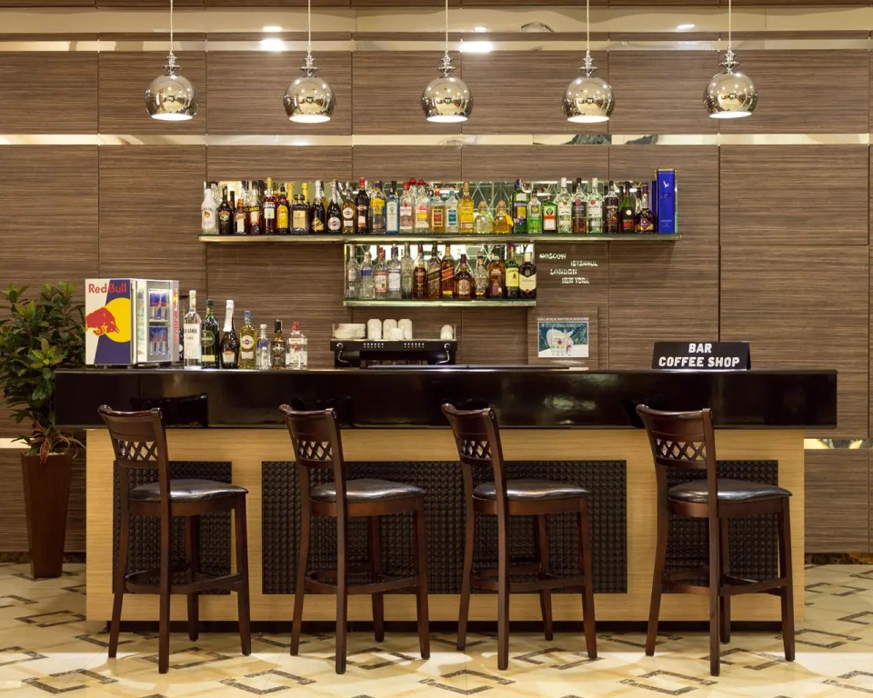 West Shine Hotel