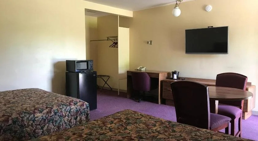 Allenwood Motel