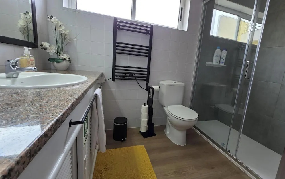 Home Azores - José do Canto Apartment