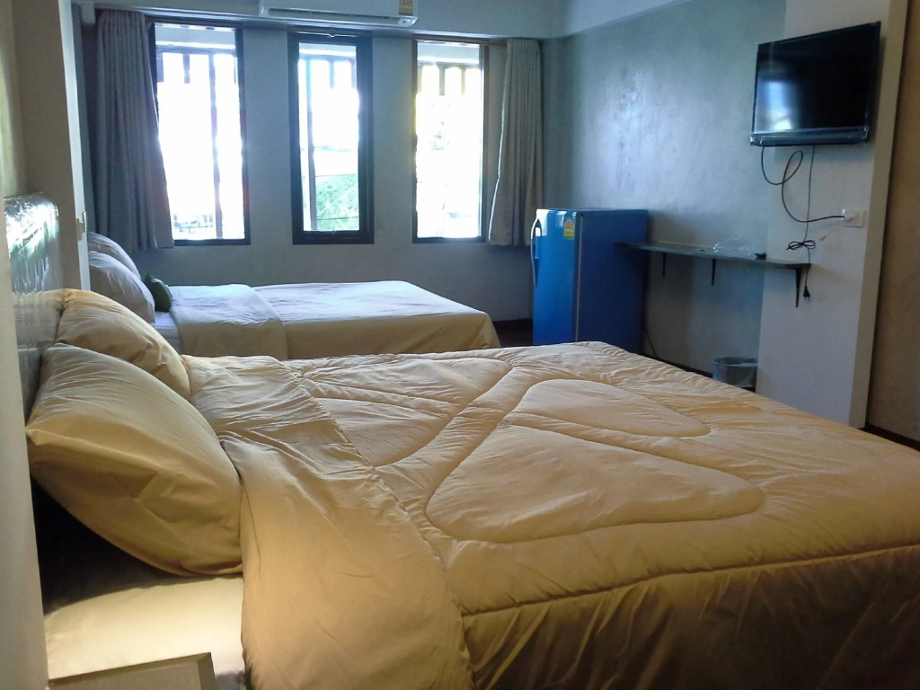 Thongtha Residence