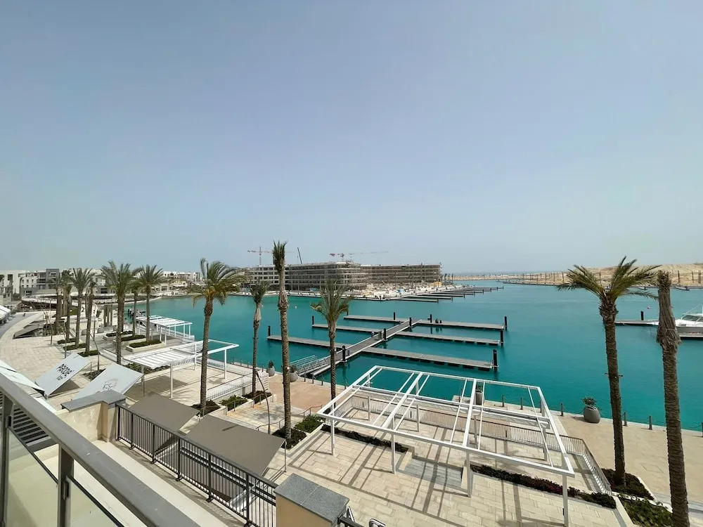 Penthouse 4 Bedrooms Marina2-14LR-305