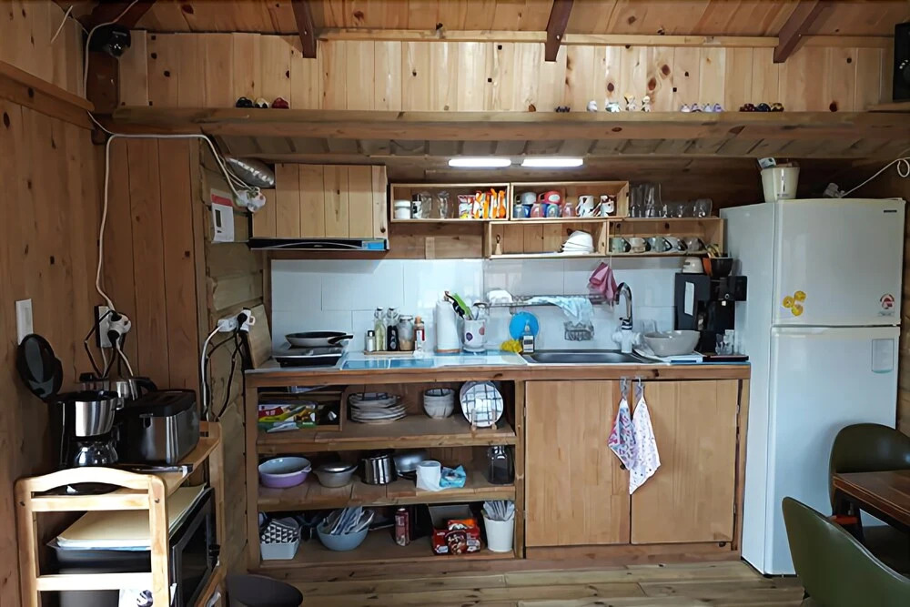 Jeju Kkamang House Pension