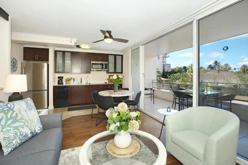 Regency on Beachwalk #32