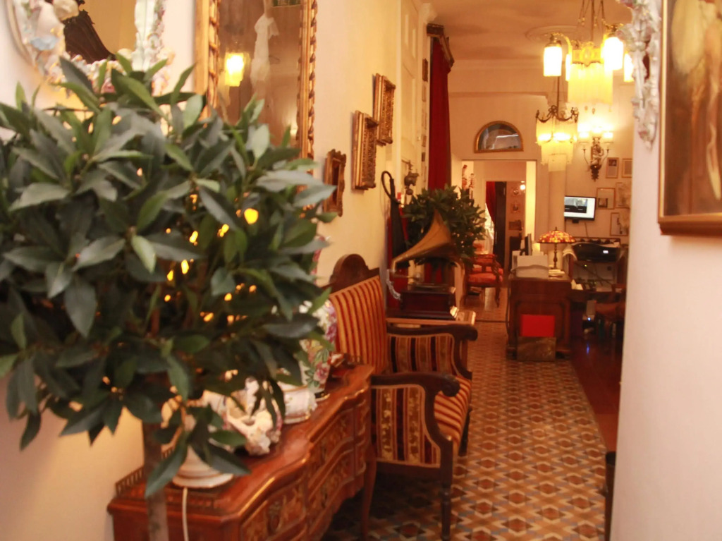 BUHO Boutique Rooms