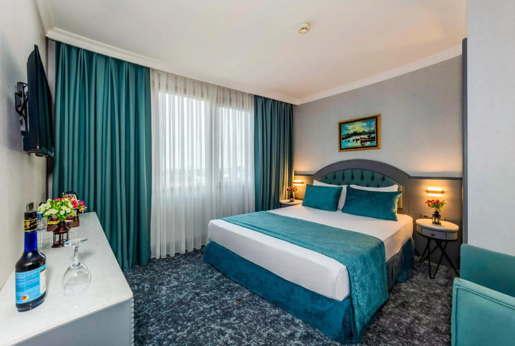 Tilia Hotel