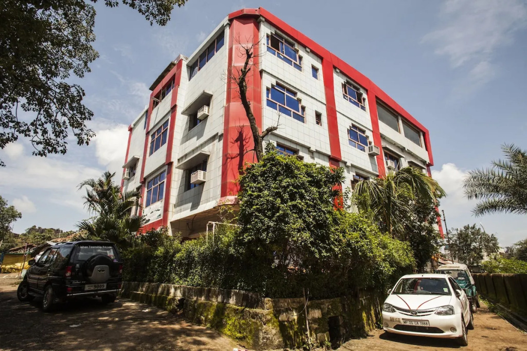 Hotel Amrapali Pachmarhi