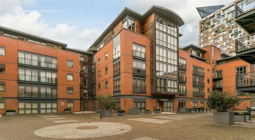 Canal Wharf 2 Bedroom Water Front