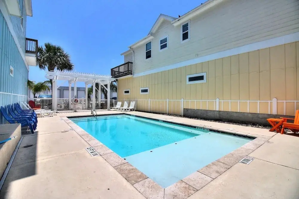 Goose's Roost 3 Bedroom Townhouse by Redawning
