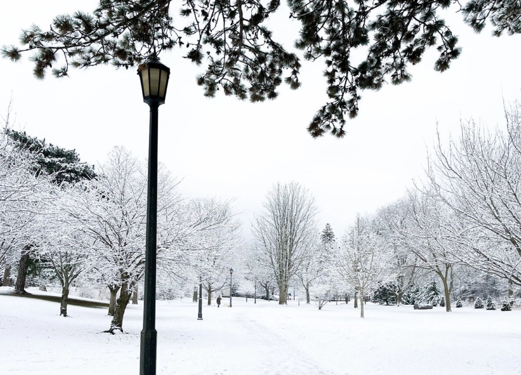 Holiday Inn & Suites Oakville at Bronte by IHG