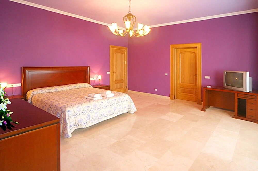Villa With 4 Bedrooms in Las Lagunas de Mijas, With Wonderful Mountain