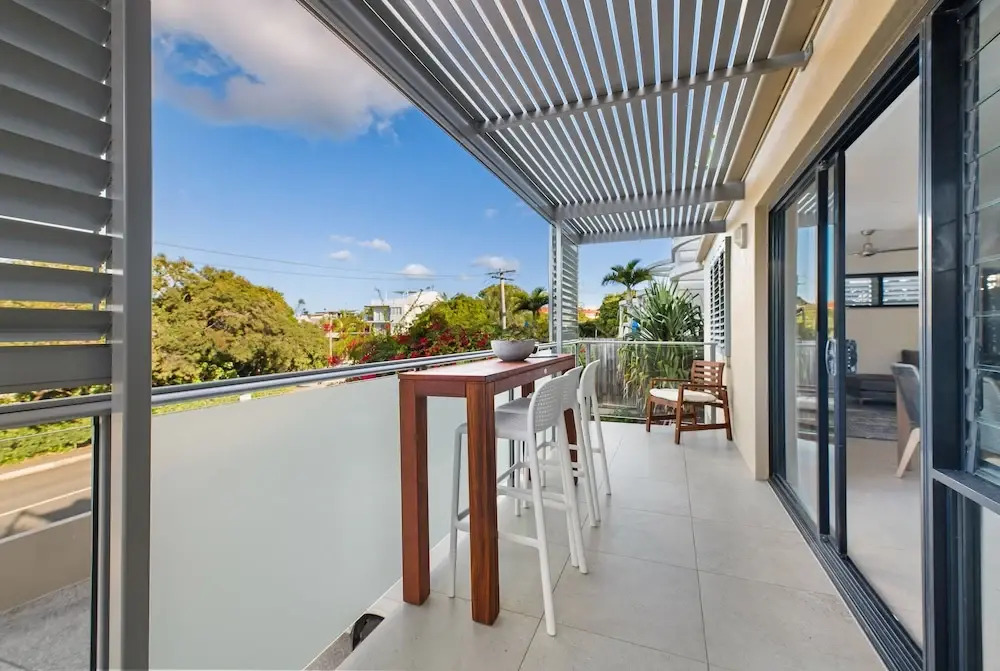 Crystal Shores Sunshine Beach