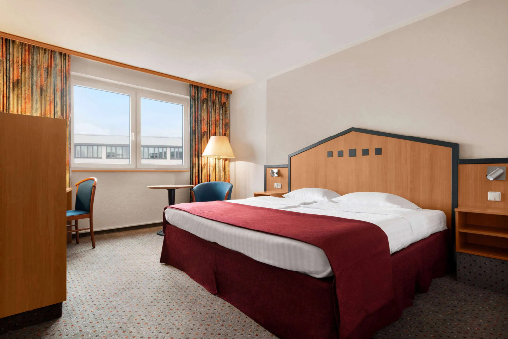 Ramada by Wyndham Bottrop City