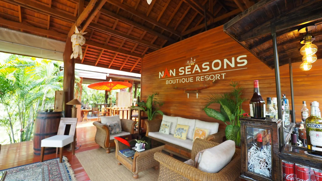 Nan Seasons Boutique Resort