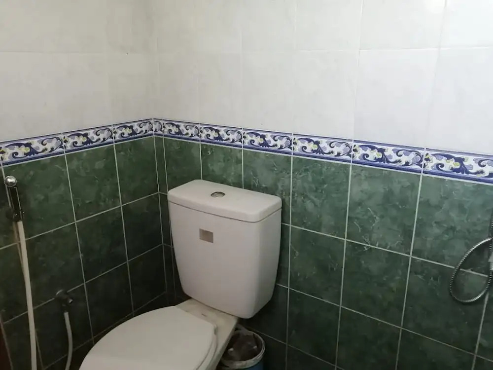 Hotel O Azeela Kost Syariah