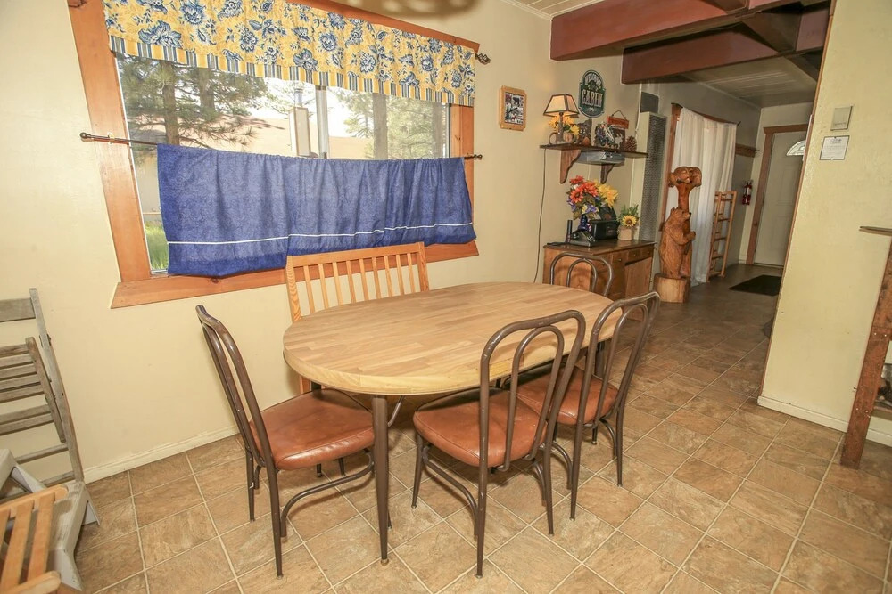 Bear Trap Cabin