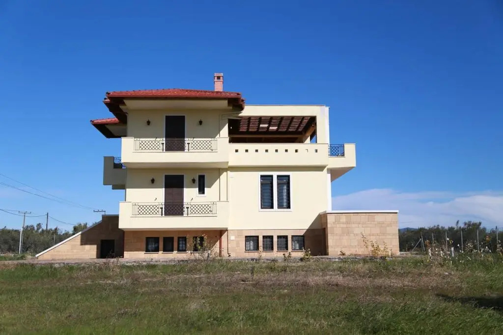 Kalaitzis Summer Studios