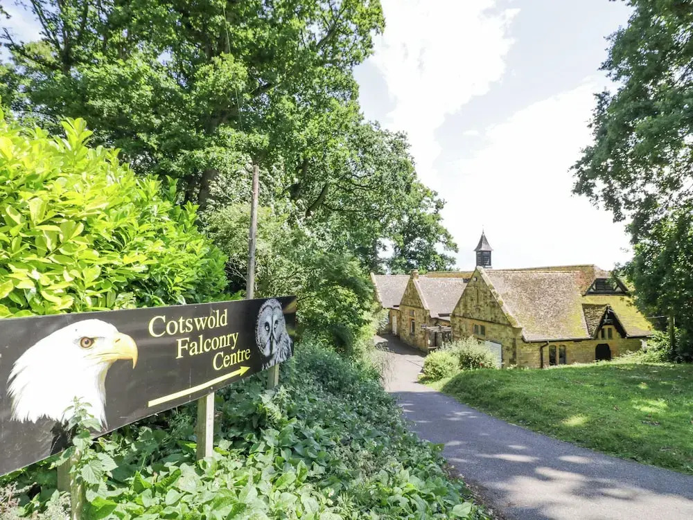 Riverside Manor