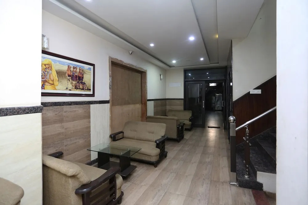 OYO 12479 Hotel city shine