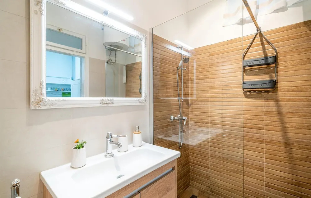 Nice Apartment in Dubrovnik With Wifi and 1 Bedrooms