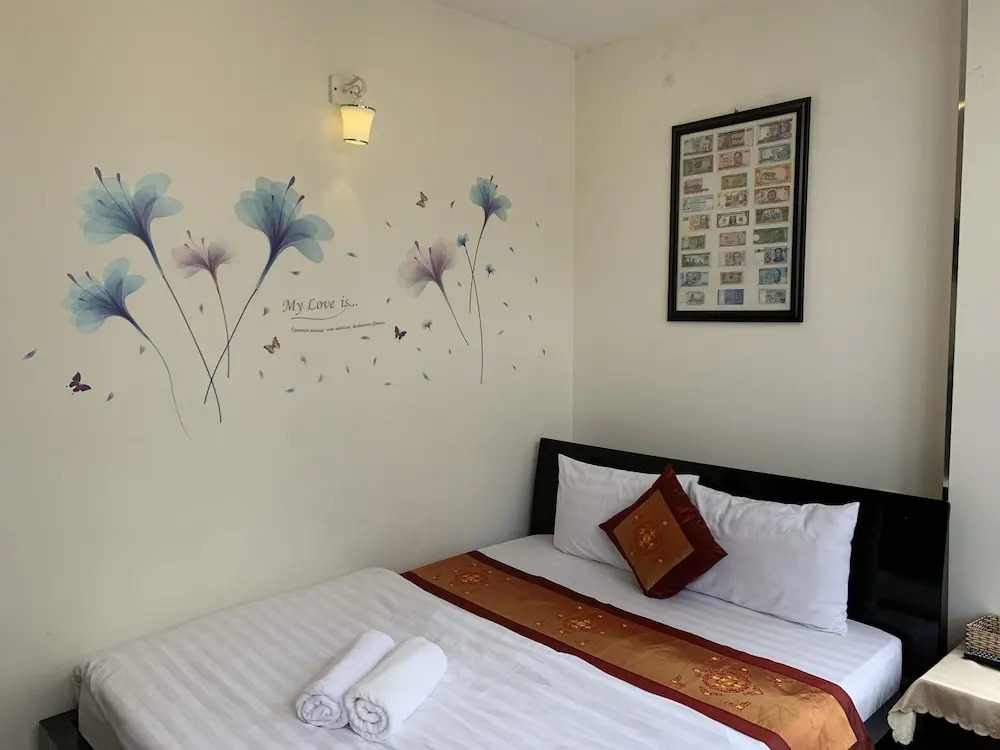 Moon Light Hostel