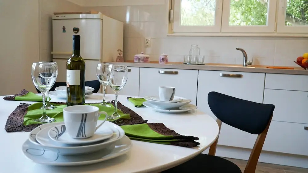Apartment Nora Wine House