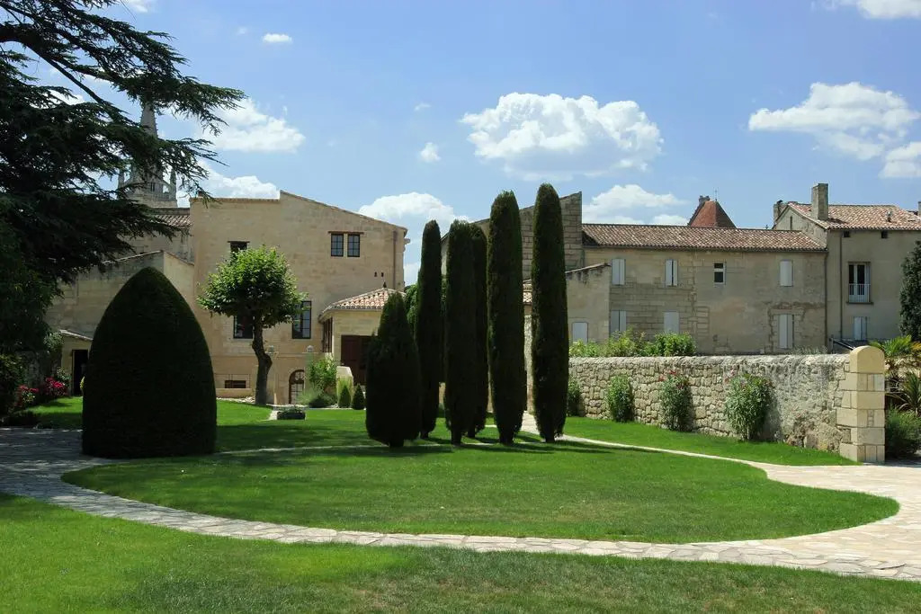 Hôtel Au Logis des Remparts