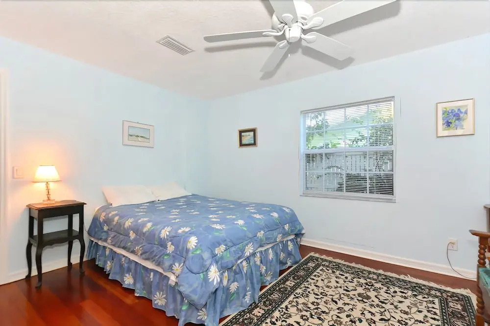 Mermaids Watch 4 Bedrooms 3 Bathrooms Home