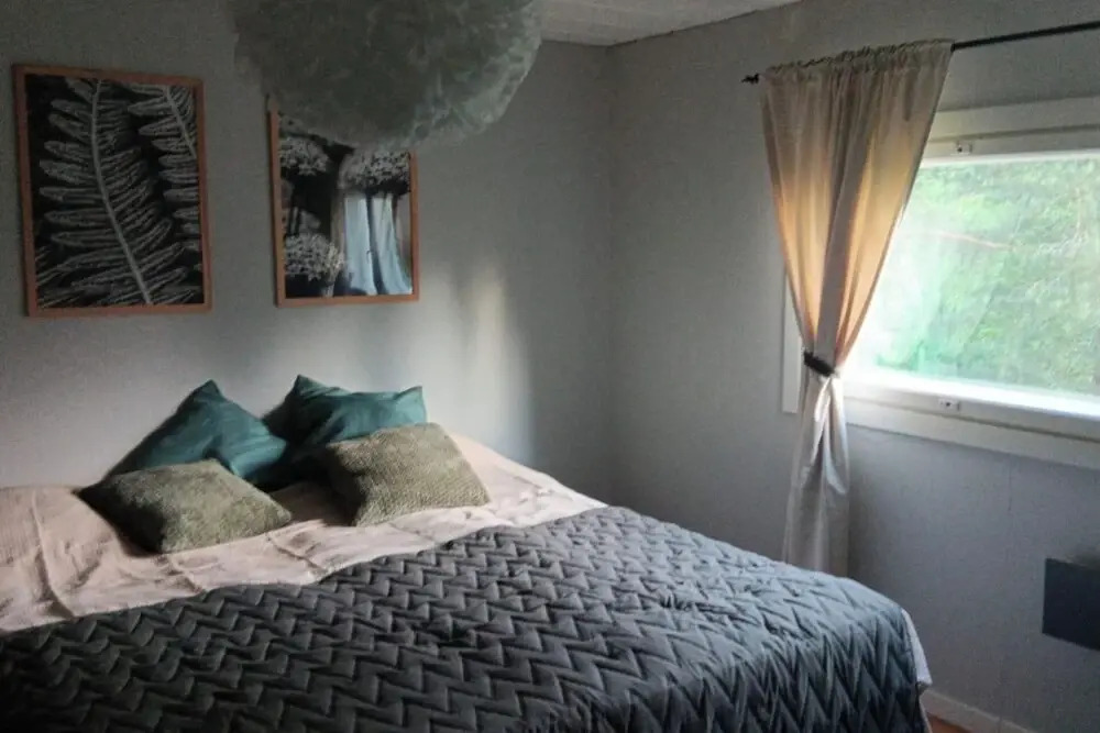 Beautiful 4 Bedroom Cottage With Wood Sauna