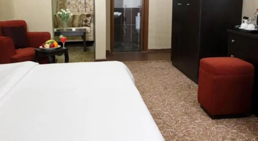 Dome Hotel Suites