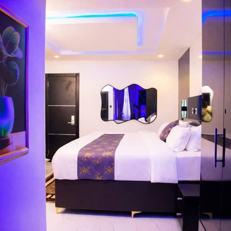 Melody Luxury