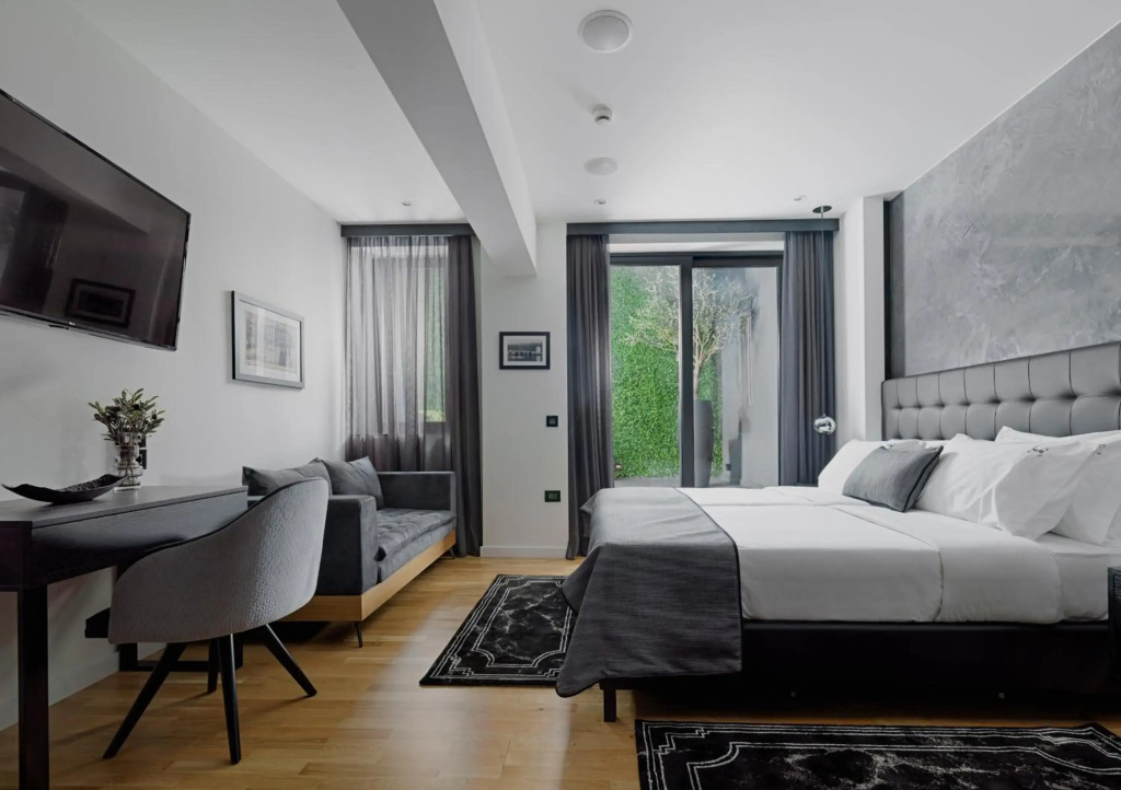 No 15 Ermou Hotel