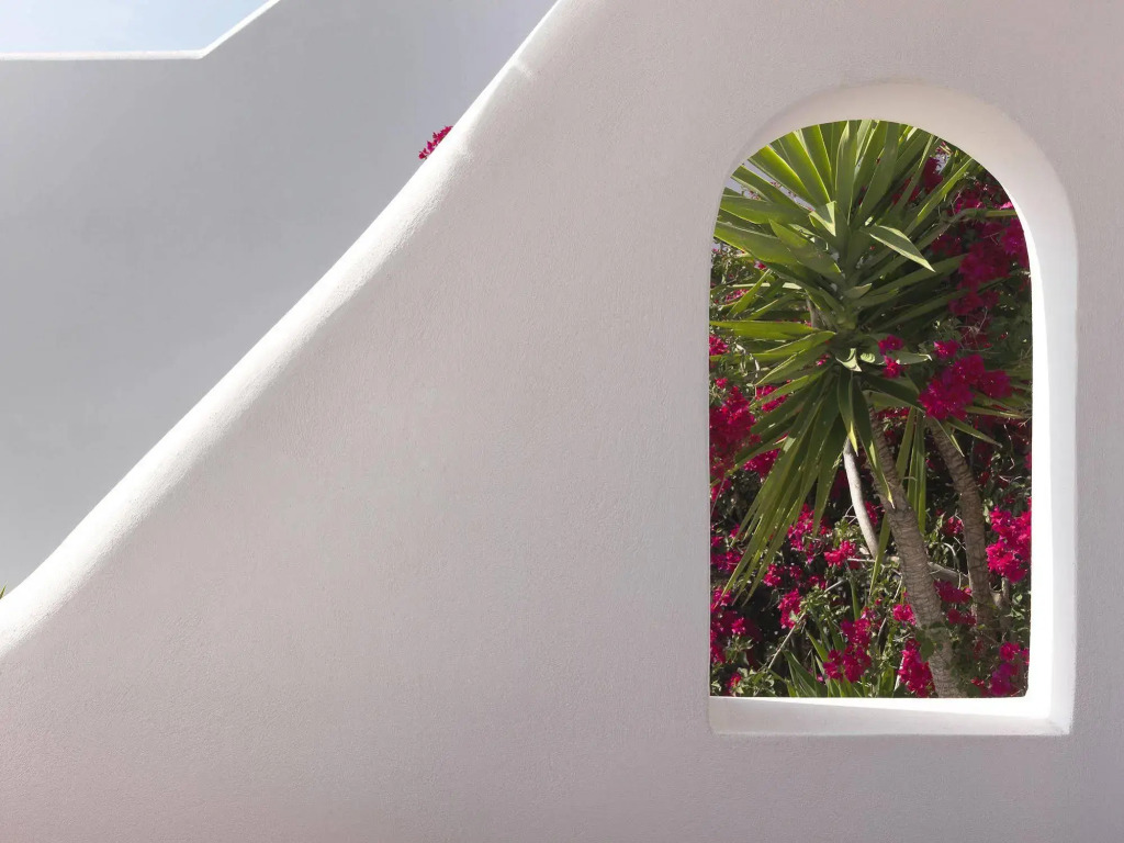 Aloni Hotel & Suites