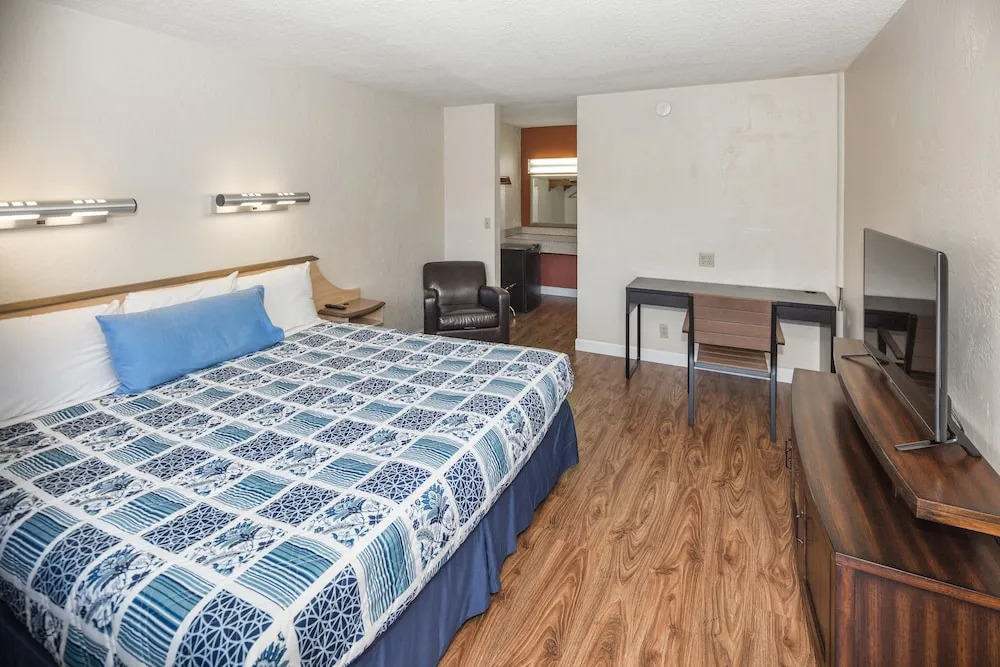 San Jose Airport Inn