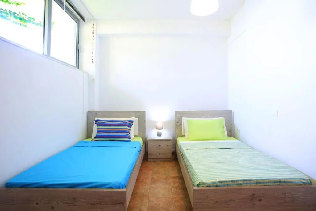 Seafront, 5star Home - 4min Walk To Private Beach