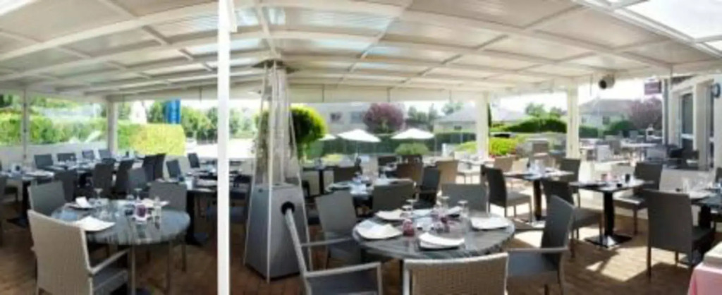 HOTEL Les Peyrières