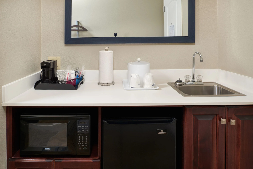 Hampton Inn & Suites Rogers