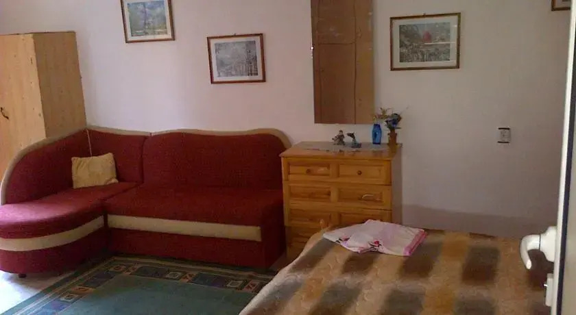 Guest House Mezhdu Dva Svyata-Stamovi