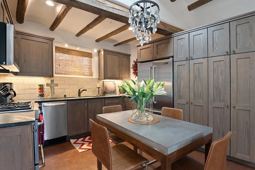 1BD Carmel