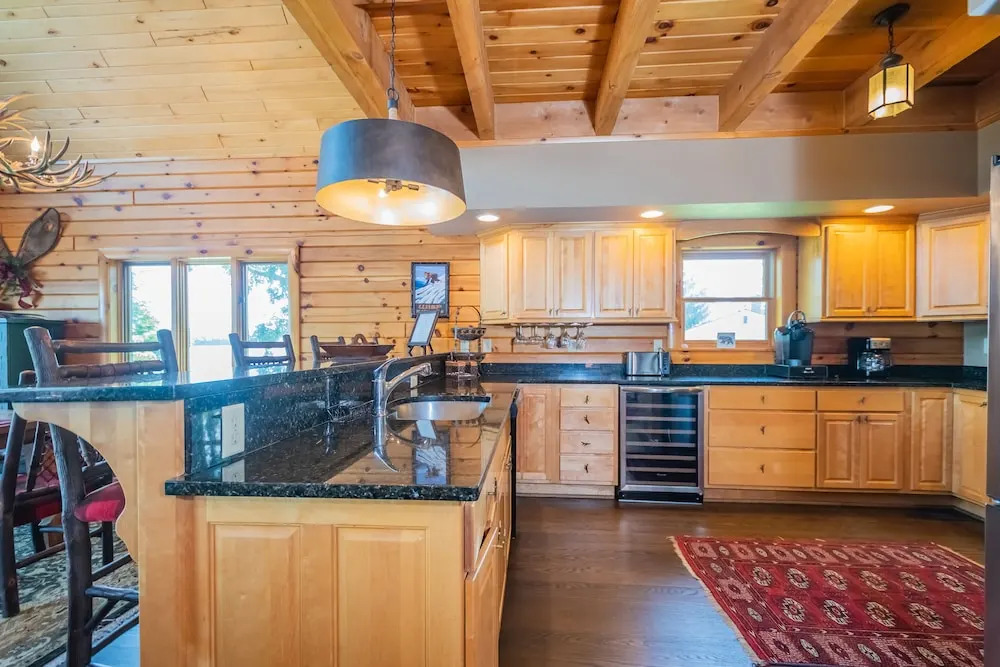 Bear Hollow Lodge