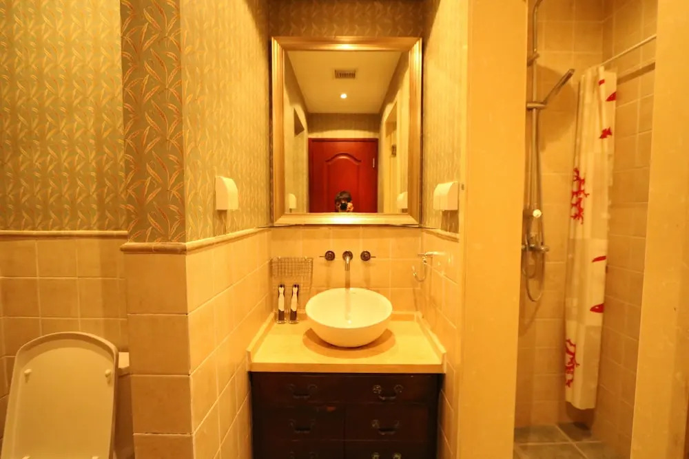 Warm Journey Apartment