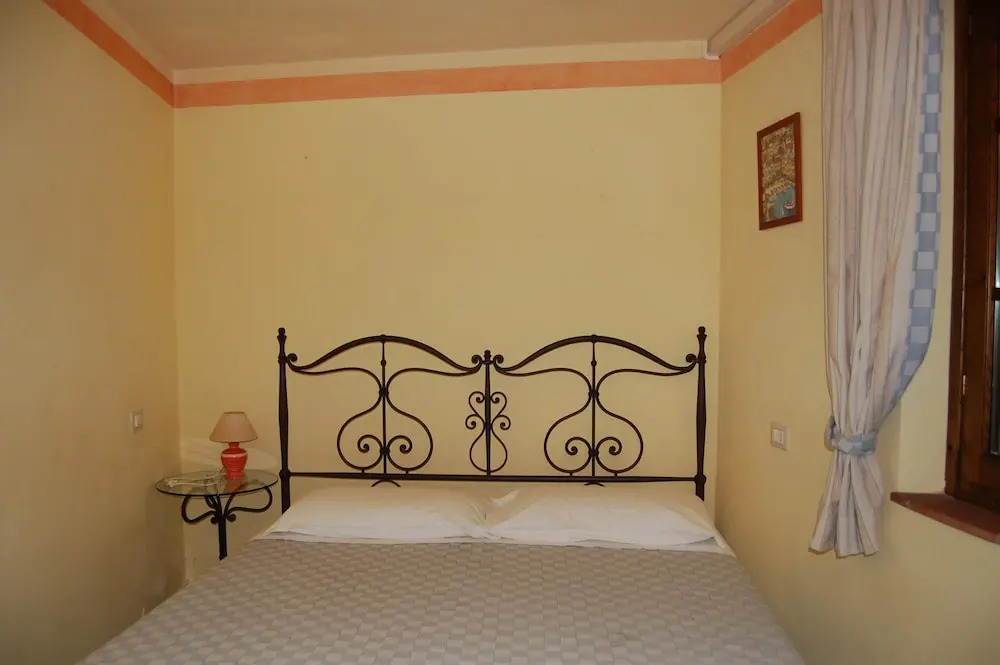 Apartment With 3 Bedrooms in Mencarini, With Shared Pool, Enclosed Garden and Wifi