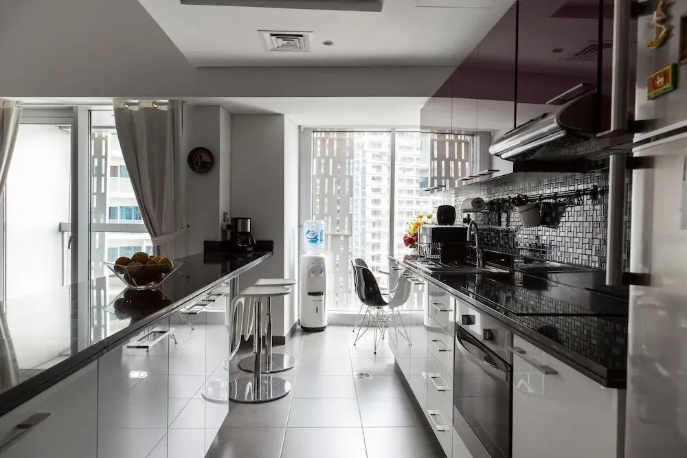 Havenly Vacation Cayan Tower