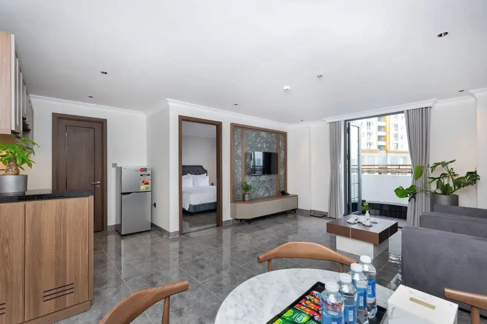 STELLA Hotel & Apartment