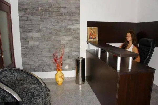 Venis House