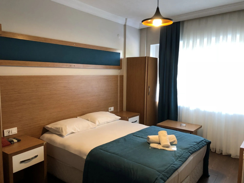 Otel Bilgicler