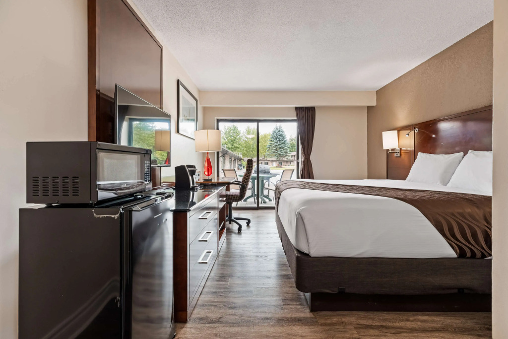 SureStay by Best Western Kemptville.