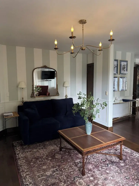 Estello Suites & Spa
